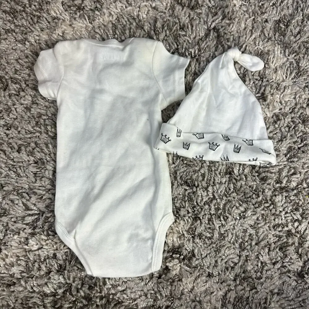 Rae Dunn Hello World Onesie Bodysuit Hat Set Baby Boy Girl 3-6 Months